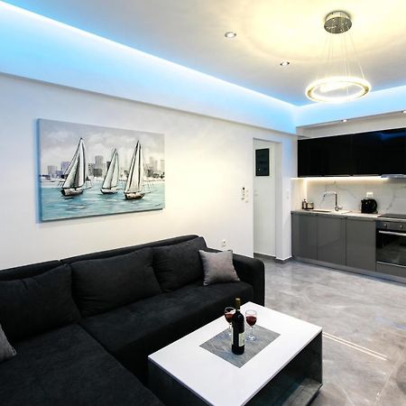 Luxury Shades Of Gray Apartment レティムノ エクステリア 写真